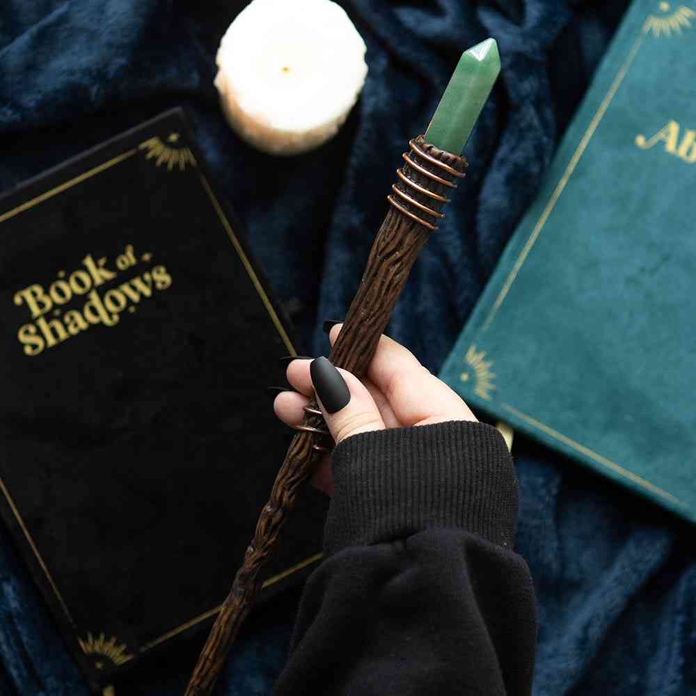 Something Different - Thin Abundance Green Aventurine Crystal Zauberstab - Mehrfarben